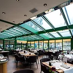 Astra Hotel&restaurant Hotel 4*