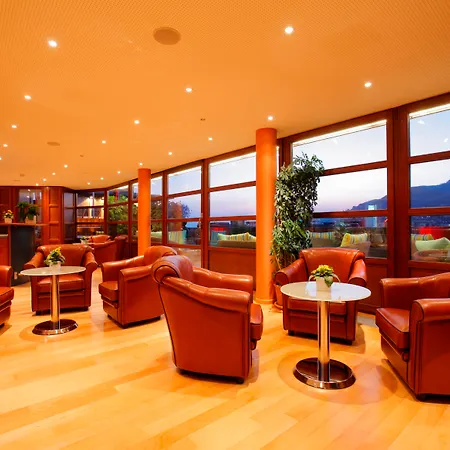 Astra & Restaurant Hotel