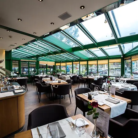 Hotel Astra & Restaurant