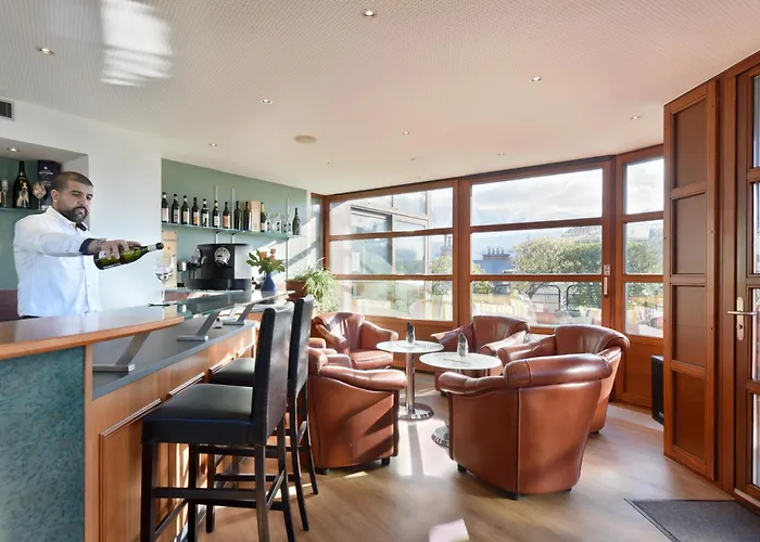 Astra Hotel&restaurant 4*