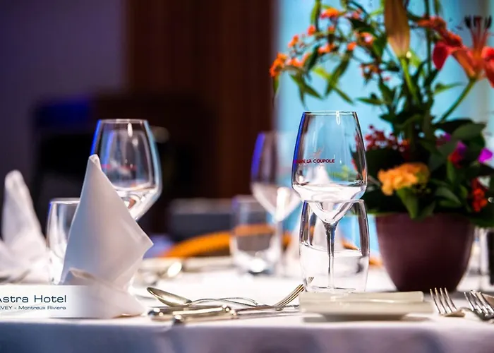 ホテル Astra & Restaurant ヴェヴェイ