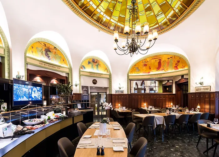 ホテル Astra & Restaurant 4*