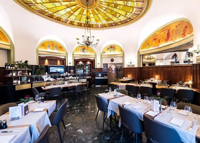 Astra & Restaurant ホテル 4*