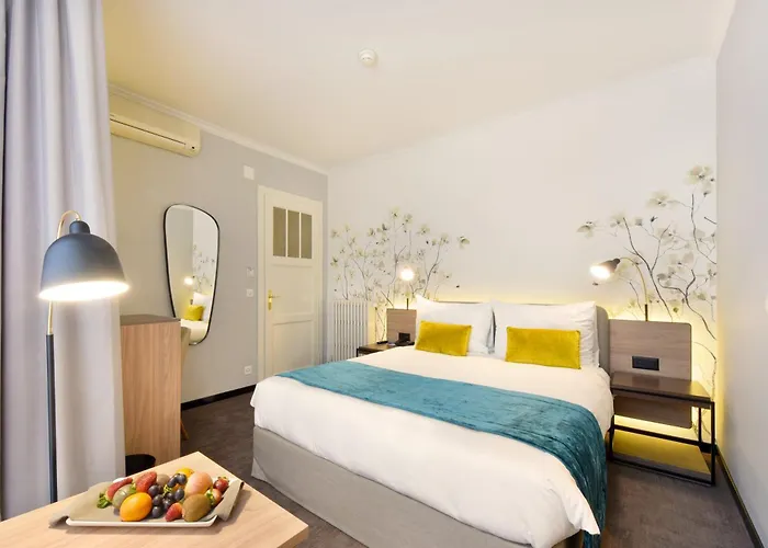 Astra & Restaurant 4*